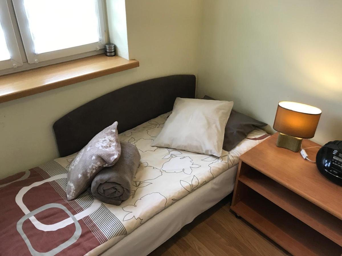 Apartamenty-Studio Noclegi Wczasy Wakacje Ferie - Pobyty Rodzinne Рабка Экстерьер фото