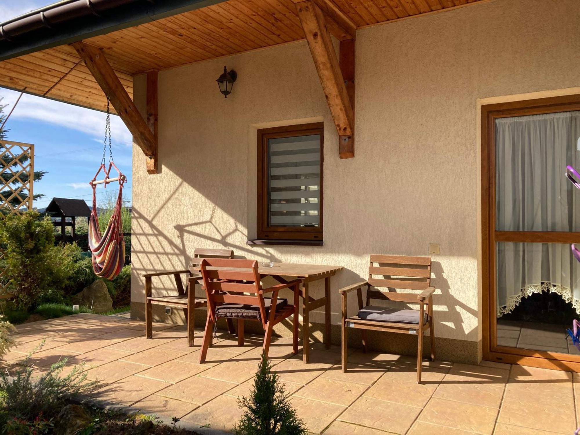 Apartamenty-Studio Noclegi Wczasy Wakacje Ferie - Pobyty Rodzinne Рабка Экстерьер фото