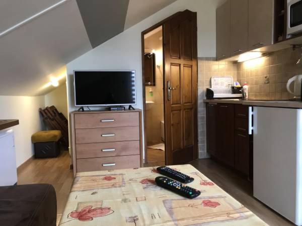 Apartamenty-Studio Noclegi Wczasy Wakacje Ferie - Pobyty Rodzinne Рабка Экстерьер фото